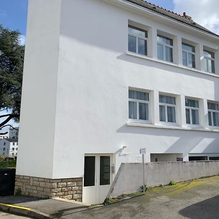 Appartement De Gout T3 42M2 Residence Calme Privee Avec Parking Au Centre De Vannes Bagian luar foto